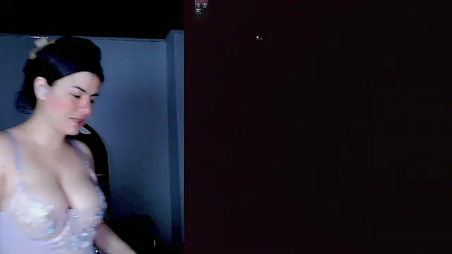 Snapshot of Tamaraa_wet chatting on 07-04-26, 03:46 Tamaraa wet online show from 07-04-26, 03:46