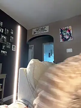 Vanilla-Cakebaum online show from 01-04-25, 05:16