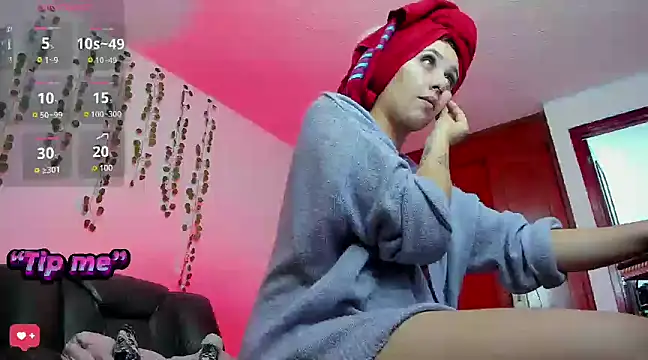 bonnie moon  online show from 01-30-25, 10:41