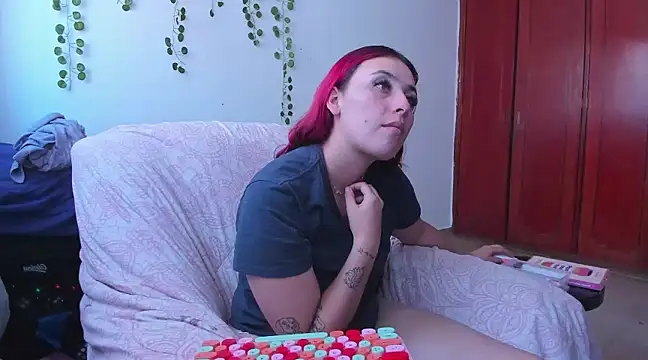 bonnie moon  online show from 01-18-25, 09:55