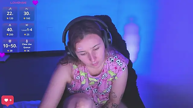 bonnie moon  online show from 03-19-26, 10:43