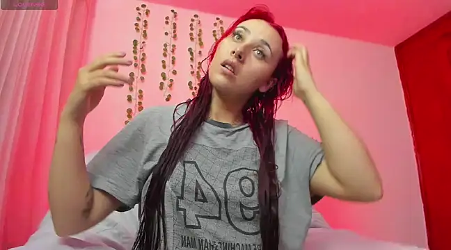 bonnie moon  online show from 02-17-25, 11:00