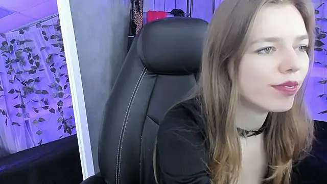 Tina Tayllor online show from 10-02-25, 06:28