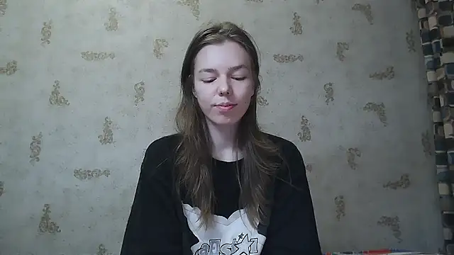 Tina Tayllor online show from 10-14-25, 05:24