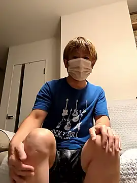 Snapshot of Osikokusama chatting on 10-25-25, 03:56 Osikokusama online show from 10-25-25, 03:56