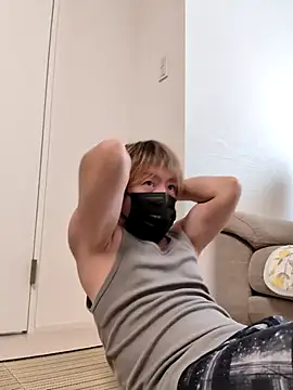 Snapshot of Osikokusama chatting on 09-25-25, 12:49 Osikokusama online show from 09-25-25, 12:49