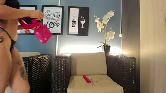 Susa1userma  online show from 09-24-25, 07:42