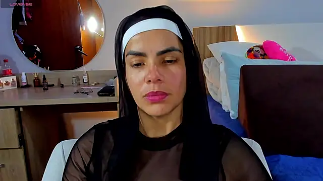 ClaraMariaMon online show from 03-18-25, 06:39