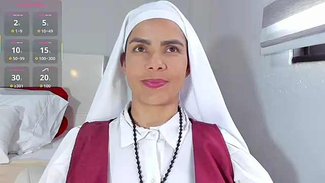 ClaraMariaMon online show from 02-06-26, 07:21