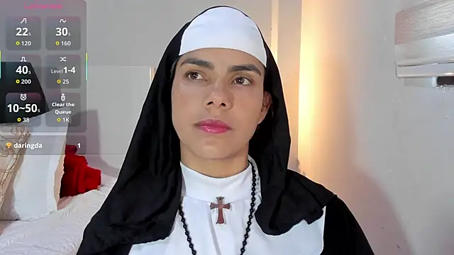 ClaraMariaMon online show from 11-25-25, 05:57