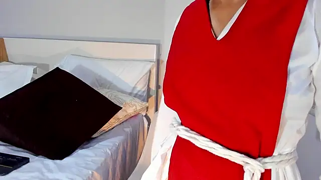 ClaraMariaMon online show from 07-24-26, 06:15