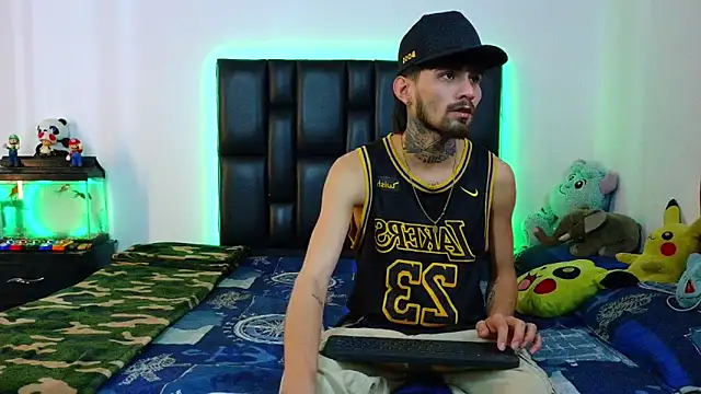 Brutal Sex Fucking online show from 05-25-26, 11:36