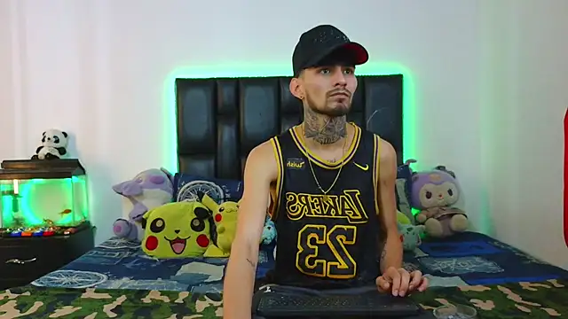 Brutal Sex Fucking online show from 05-13-26, 02:18