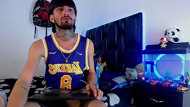 Snapshot of Brutal_Sex_Fucking chatting on 07-18-26, 12:41 Brutal Sex Fucking online show from 07-18-26, 12:41