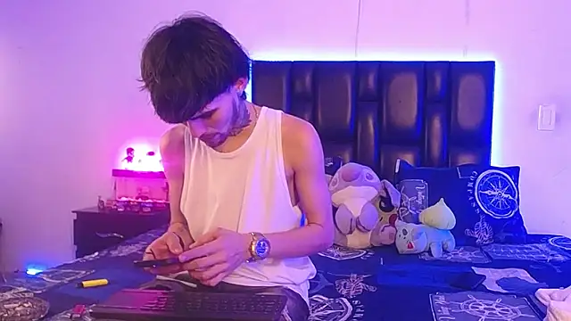 Brutal Sex Fucking online show from 11-26-25, 10:32