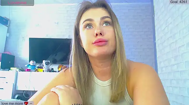 SuchCute online show from 03-23-25, 05:21