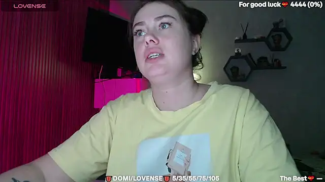 SuchCute online show from 04-04-26, 02:01