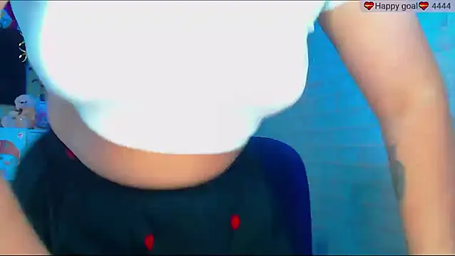 SuchCute online show from 09-22-25, 02:50