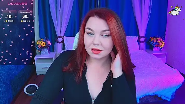 Snapshot of Lilumytrend chatting on 11-20-25, 10:49 Lilumytrend online show from 11-20-25, 10:49