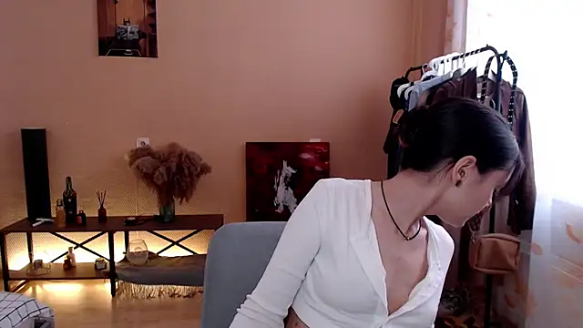 Snapshot of CuteRuby99 chatting on 02-16-25, 10:21 CuteRuby99 online show from 02-16-25, 10:21