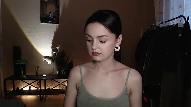 Snapshot of CuteRuby99 chatting on 05-13-26, 02:24 CuteRuby99 online show from 05-13-26, 02:24