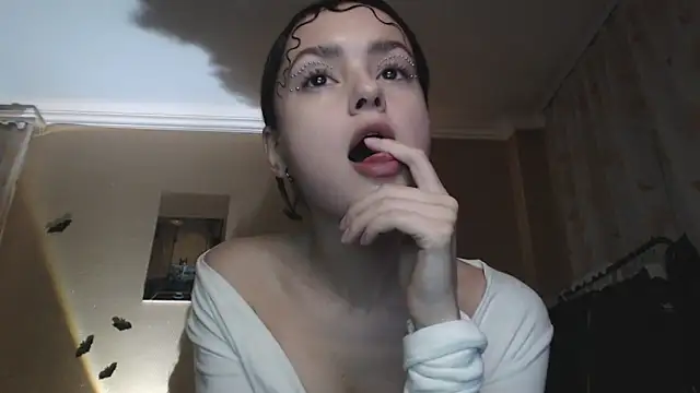 CuteRuby99 online show from 10-30-25, 12:03