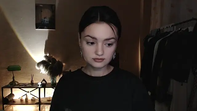 CuteRuby99 online show from 11-09-25, 04:33