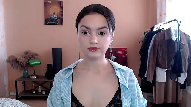 CuteRuby99 online show from 02-04-26, 05:35