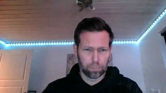 Snapshot of Gotta1 chatting on 02-08-25, 04:35 Gotta1 online show from 02-08-25, 04:35