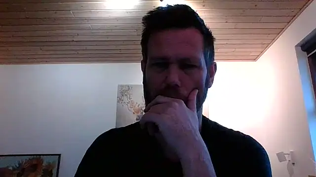 Snapshot of Gotta1 chatting on 12-29-24, 08:22 Gotta1 online show from 12-29-24, 08:22