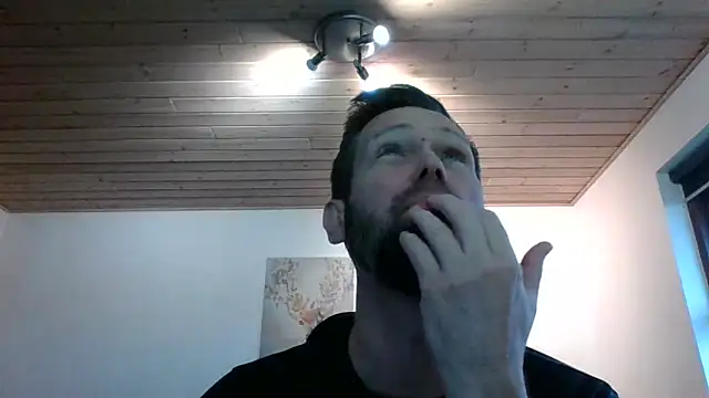 Snapshot of Gotta1 chatting on 12-27-24, 09:06 Gotta1 online show from 12-27-24, 09:06