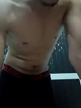 xyrus  online show from 12-03-24, 11:40