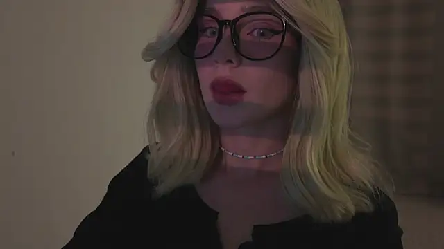 MariMaddison online show from 09-12-25, 09:14