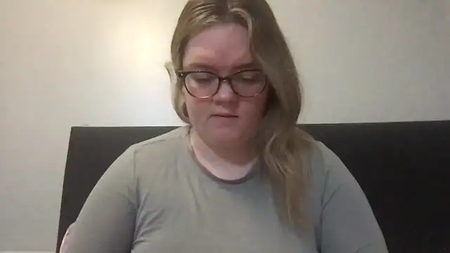 honeyyy24 online show from 03-08-26, 02:31