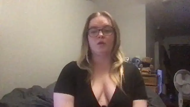 honeyyy24 online show from 10-07-25, 06:31