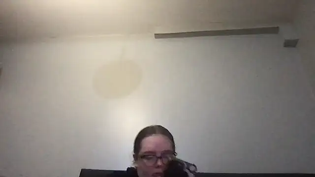 honeyyy24 online show from 11-14-25, 01:26