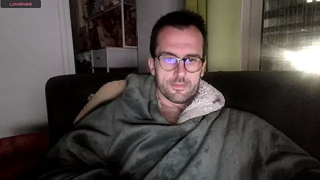 Snapshot of byakkotorra chatting on 03-13-25, 07:39 byakkotorra online show from 03-13-25, 07:39