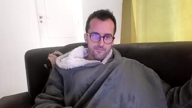 Snapshot of byakkotorra chatting on 03-02-25, 03:41 byakkotorra online show from 03-02-25, 03:41