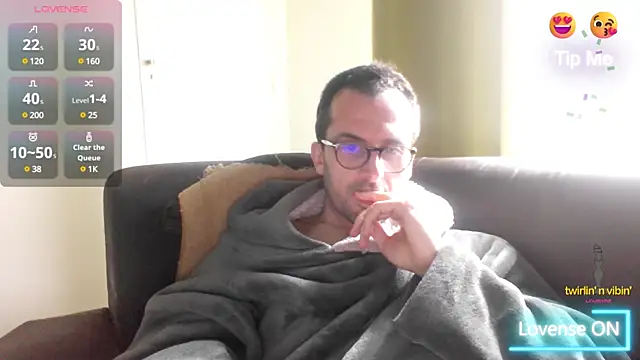 Snapshot of byakkotorra chatting on 03-16-25, 01:38 byakkotorra online show from 03-16-25, 01:38