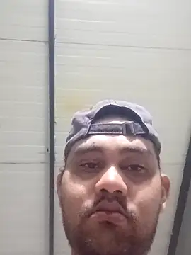 travieso2893 online show from 05-12-26, 01:57