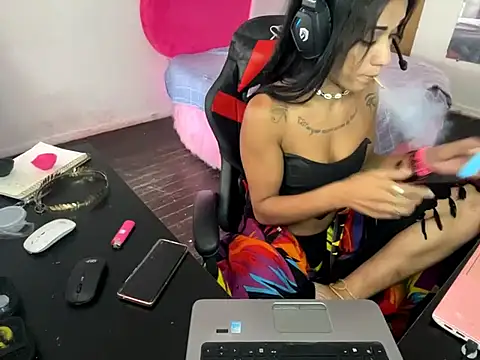 morenaindiaofc online show from 03-25-26, 07:13