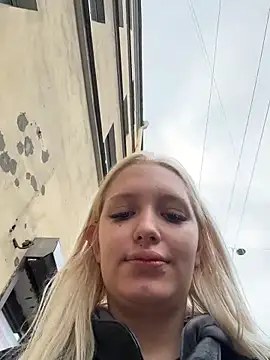 Milkyy wway online show from 10-26-25, 07:42