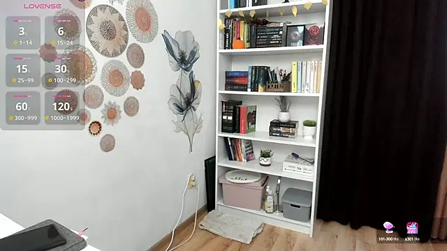 Snapshot of CrissNight chatting on 09-12-25, 08:03 CrissNight online show from 09-12-25, 08:03