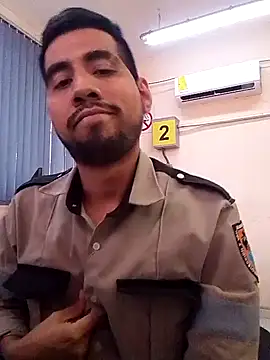 Snapshot of EnriquePersian197 chatting on 02-20-25, 05:52 EnriquePersian197 online show from 02-20-25, 05:52