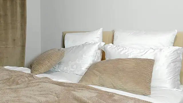 kirraa  online show from 02-05-26, 06:26