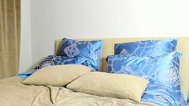 kirraa  online show from 02-14-26, 12:22