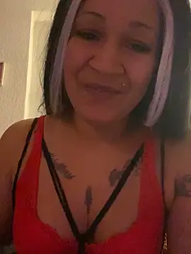 Jaylaloveofficial online show from 10-20-25, 06:30