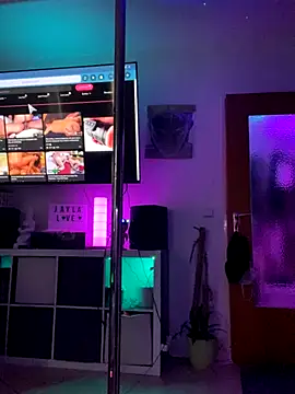 Jaylaloveofficial online show from 11-15-25, 01:26