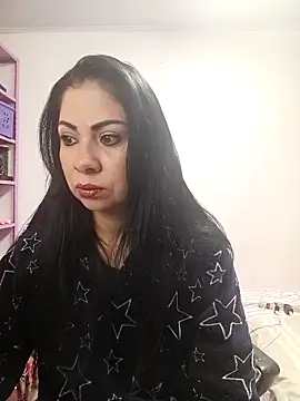 Snapshot of saralunabella chatting on 10-05-25, 04:20 saralunabella online show from 10-05-25, 04:20