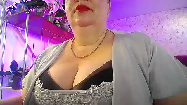  Sweet Woman online show from 05-06-26, 04:49